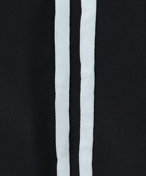 PAGEBOY（ページボーイ）の「ラインミリタリーパンツ（その他パンツ・レディース・グレイッシュベージュ/ブラック/チャコールグレー/グレー系その他4・FREE）」の9枚目の写真