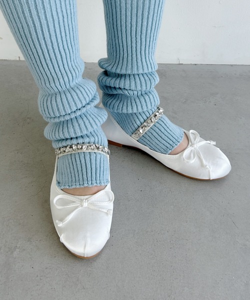 Loueme（ルエム）の「ビジューストラップバレエシューズ（バレエシューズ・レディース・アイボリー/ライトブルー/ピンク・23.5cm/24.5cm）」の11枚目の写真
