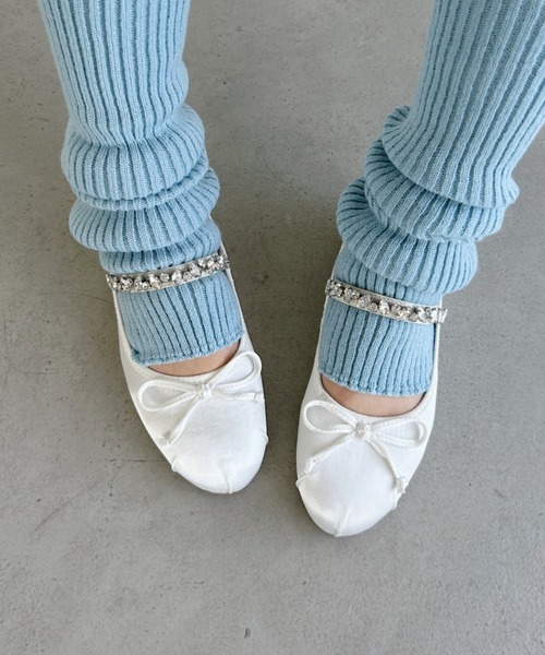 Loueme（ルエム）の「ビジューストラップバレエシューズ（バレエシューズ・レディース・アイボリー/ライトブルー/ピンク・23.5cm/24.5cm）」の10枚目の写真