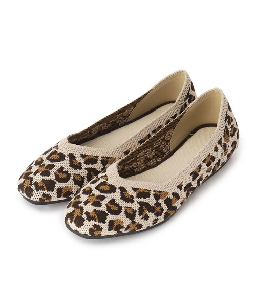 SHOO・LA・RUE（シューラルー）の「◆【高レビュー】洗えてサラサラ スクエアニットパンプス（パンプス・レディース・ブラウン系/レッド系1/ブルー/サンドベージュ/ブラック/キャメル/マスタード/ベージュ系その他6/ベージュ系その他2/ピンク系7/ブラック系2/イエロー系2/ブルー系その他4・25/45/35）」の10枚目の写真