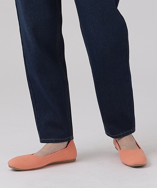 SHOO・LA・RUE（シューラルー）の「◆【高レビュー】洗えてサラサラ スクエアニットパンプス（パンプス・レディース・ブラウン系/レッド系1/ブルー/サンドベージュ/ブラック/キャメル/マスタード/ベージュ系その他6/ベージュ系その他2/ピンク系7/ブラック系2/イエロー系2/ブルー系その他4・25/45/35）」の19枚目の写真