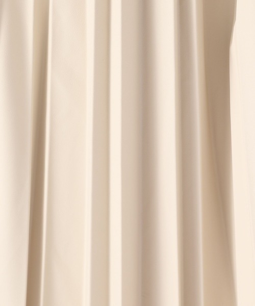 niko and...(ニコアンド)の「レザーライクロングプリーツスカート(スカート・レディース・ブラック/アイボリー/イエロー×ブラック・MEDIUM/LARGE)」の15枚目の写真