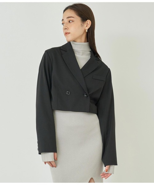 ANAP（アナップ）の「ダブルボタンクロップドジャケット【セットアップ対応】（テーラードジャケット・レディース・ブラック/ダークグレー・FREE）」の4枚目の写真