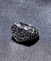 BILL WALL LEATHER（ビルウォールレザー）の「Tribal Heart Ring