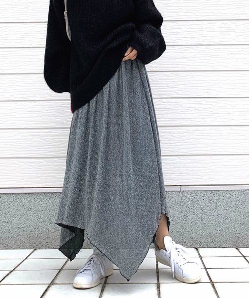 Q（キュー）の「イレヘムプリーツスカート（スカート・レディース・ブラック/シルバー・MEDIUM）」の2枚目の写真