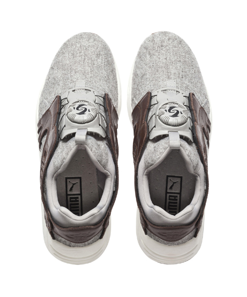 PUMA（プーマ）の「DISC BLAZE FELT (UNISEX)（スニーカー・メンズ・ブラック/グレー/ブラウン・24.0cm/27.0cm/29.0cm/23.5cm/26.5cm/22.5cm/25.5cm/23.0cm/25.0cm/26.0cm/27.5cm/31cm/30.0cm/28.0cm/28.5cm/24.5cm）」の6枚目の写真