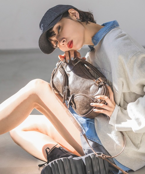 PAGEBOY(ページボーイ)の「ヴィンテージボストンバッグ(ボストンバッグ・レディース・ブラウン/ベージュ/ブラック・FREE)」の6枚目の写真