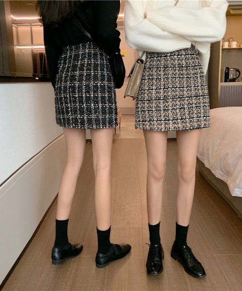 gossip!ロサンゼルス(ゴシップロサンゼルス)の「Y2K Aラインツイードミニスカート チェック 台形ミニスカート 日常&シンプル(スカート・レディース・ベージュ/ブラック・M/S/L)」の3枚目の写真