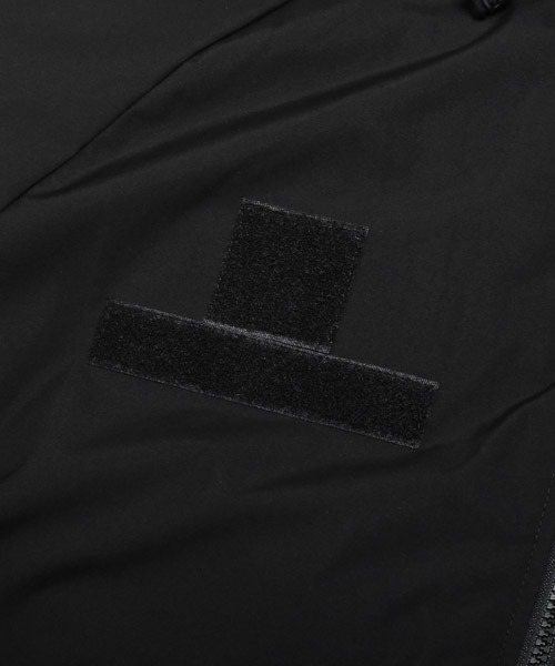 LUXSTYLE(ラグスタイル)の「中綿スタンドミリタリーブルゾン(ブルゾン・メンズ・ライトカーキ/ブラック・M/L)」の16枚目の写真