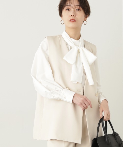 N.(N. Natural Beauty Basic)(エヌエヌナチュラルビューティーベーシック)の「【セットアップ対応】◆ノーカラーダブルジレ(ベスト・レディース・グレー/ブラック/ホワイト・MEDIUM)」の5枚目の写真