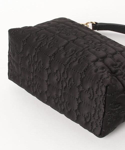 GANNI（ガニー）の「GANNI / BUTTERFLY スモールサテンポーチ