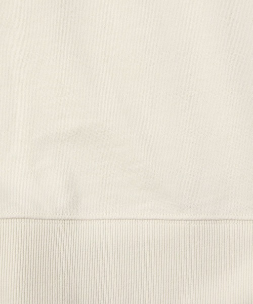 LOWRYS FARM(ローリーズファーム)の「ウラケロゴプルオーバーLS 102258(スウェット・レディース・アイボリー/ネイビー・FREE)」の16枚目の写真