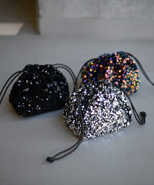 Marient（マリエント）の「2WAYスパンコール巾着BAG（ショルダーバッグ・レディース・シルバー/ブラック/マルチ・FREE）」の5枚目の写真