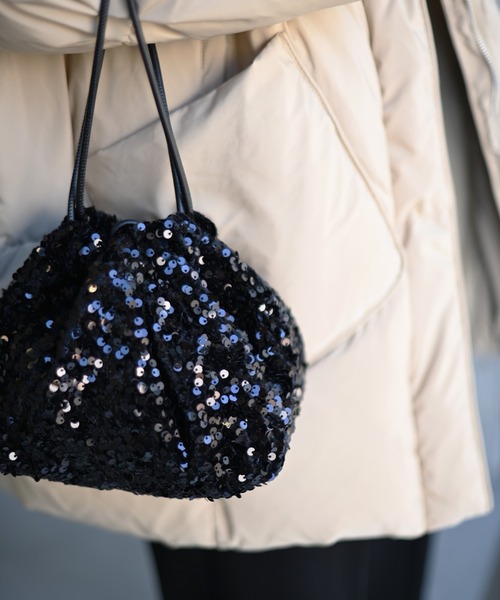 Marient（マリエント）の「2WAYスパンコール巾着BAG（ショルダーバッグ・レディース・シルバー/ブラック/マルチ・FREE）」の8枚目の写真