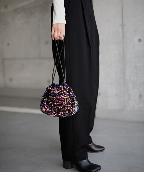 Marient（マリエント）の「2WAYスパンコール巾着BAG（ショルダーバッグ・レディース・シルバー/ブラック/マルチ・FREE）」の14枚目の写真