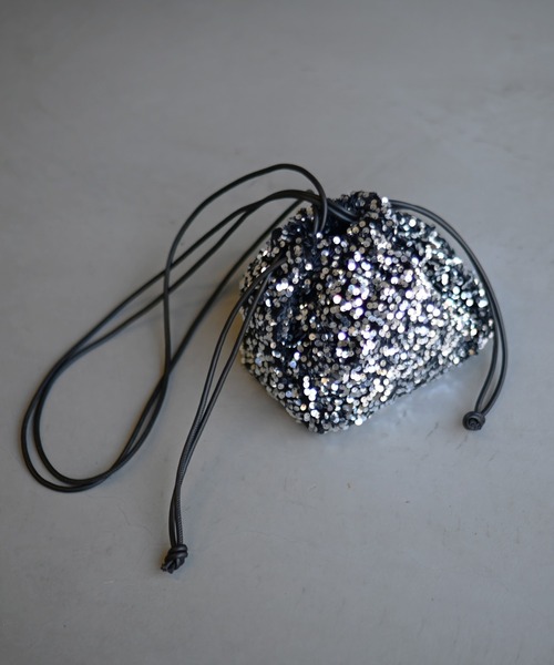 Marient（マリエント）の「2WAYスパンコール巾着BAG（ショルダーバッグ・レディース・シルバー/ブラック/マルチ・FREE）」の15枚目の写真