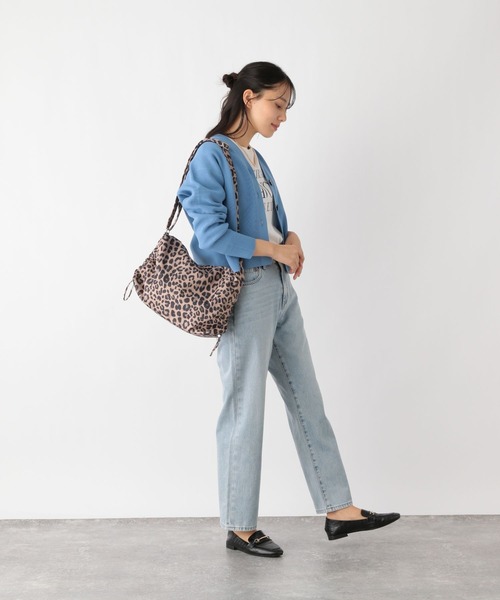 GLOBAL WORK（グローバルワーク）の「リッチライトニットアゼVネックカーディガン/990490（カーディガン/ボレロ・レディース・ラベンダー/ブラック系その他/イエロー系/ブラック×ホワイト/ライトブルー/グリーン系3/グレイッシュベージュ・REGULAR/SHORT）」の16枚目の写真