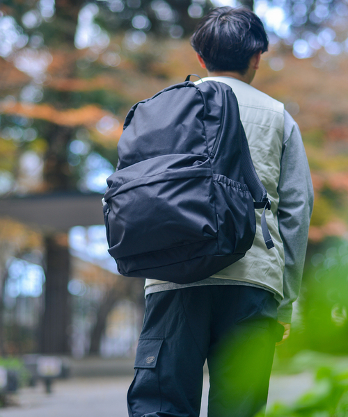 snowpeak エブリデイバックパック29L black スノーピークの「Everyday Use Backpack」には、シンプルながら