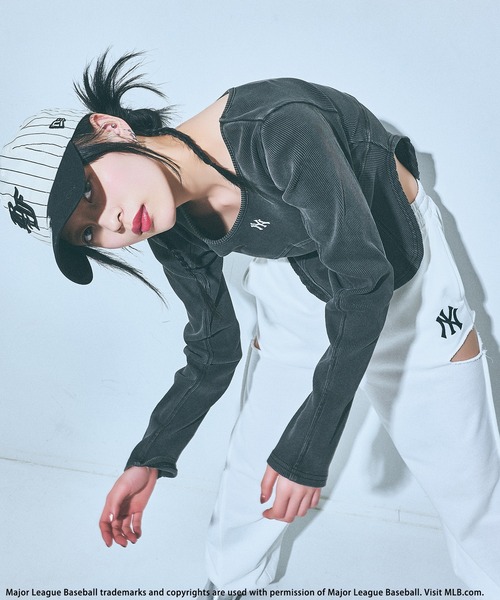 BACK TO THE FIELD(バック トゥー ザ フィールド)の「【MLB】サイドカッティングスウェットパンツ(スウェットパンツ・レディース・グレー/ブラック/ブラウン/ホワイト・FREE)」の6枚目の写真