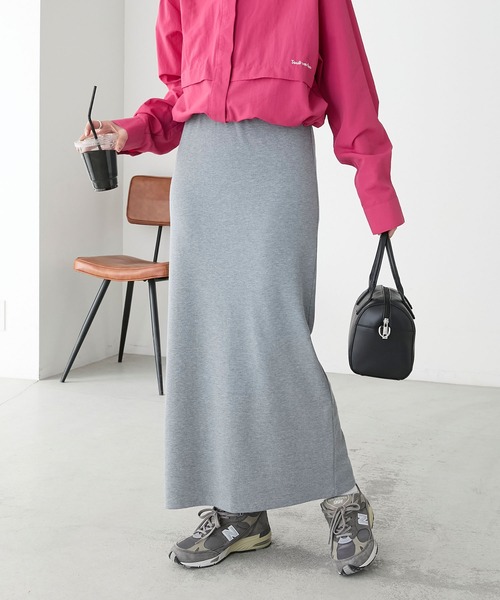 BONLECILL（ボンルシール）の「【丈が選べる2サイズ展開】ストレッチカットリブナロースカート（スカート・レディース・チャコールグレー/杢グレー/グレイッシュベージュ/アイボリー/ブラック・M～Ｌ/S～Ｍ）」の4枚目の写真
