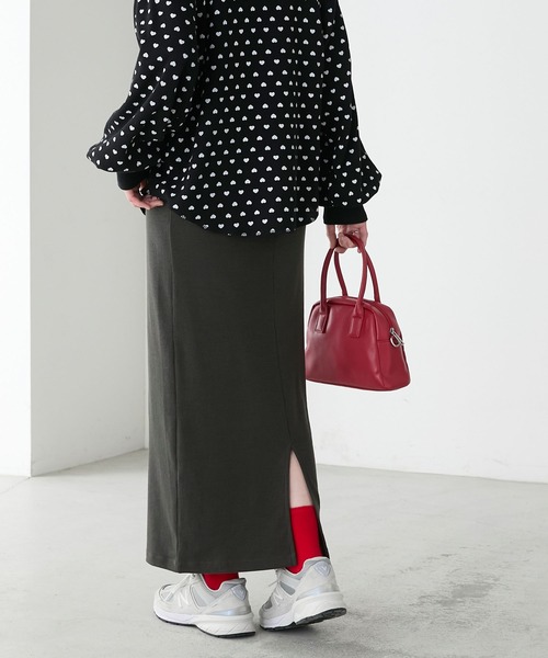 BONLECILL（ボンルシール）の「【丈が選べる2サイズ展開】ストレッチカットリブナロースカート（スカート・レディース・チャコールグレー/杢グレー/グレイッシュベージュ/アイボリー/ブラック・M～Ｌ/S～Ｍ）」の3枚目の写真