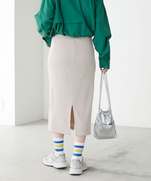 BONLECILL（ボンルシール）の「【丈が選べる2サイズ展開】ストレッチカットリブナロースカート（スカート・レディース・チャコールグレー/杢グレー/グレイッシュベージュ/アイボリー/ブラック・M～Ｌ/S～Ｍ）」の15枚目の写真