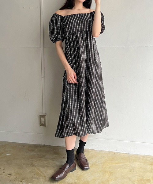 Jewelobe（ジュエローブ）の「バルーンスリーブバックリボンクレープチェックワンピース（ワンピース・レディース・レッド/ブラック・FREE）」の8枚目の写真