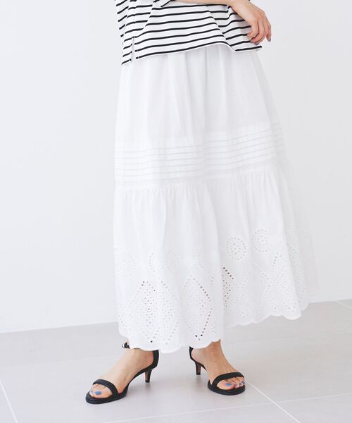 le.coeur blanc（ルクールブラン）の「カットワークレーススカート（スカート・レディース・オフホワイト/ブラック・38）」の6枚目の写真