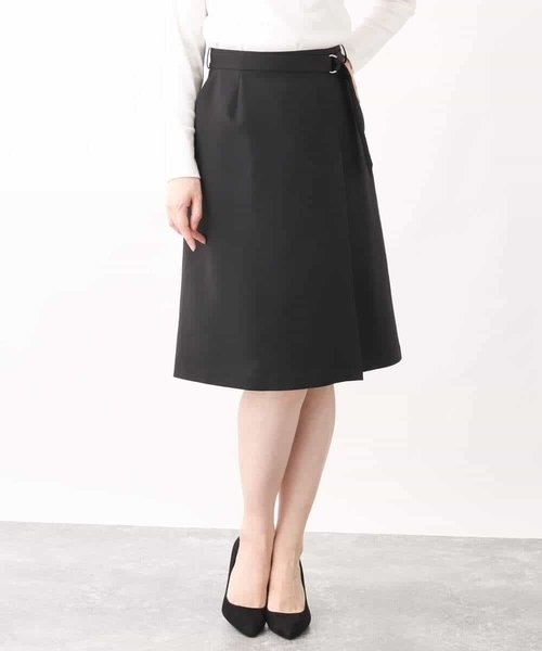 OFUON le MK（オフオンルエムケー）の「ナチュラルストレッチ ドライタッチラップ風デザインスカート/洗える（スカート・レディース・ライトグレー/ブラック・40/38/36）」の4枚目の写真