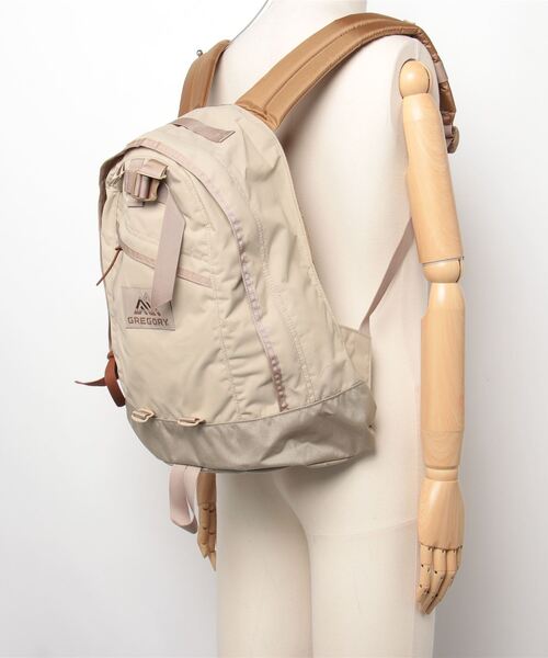 【美品】GREGORY　ファインデイV2 デザートサンド　人気カラー ファインデイ V2 デザートサンド | グレゴリー公式オンライン