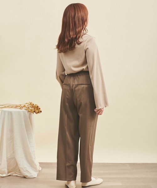 mil（ミル）の「【150㎝前後の小柄さんサイズ】フレアスリーブリブトップス（Tシャツ/カットソー・レディース・ブラック/アイボリー/ベージュ・XS/S）」の5枚目の写真