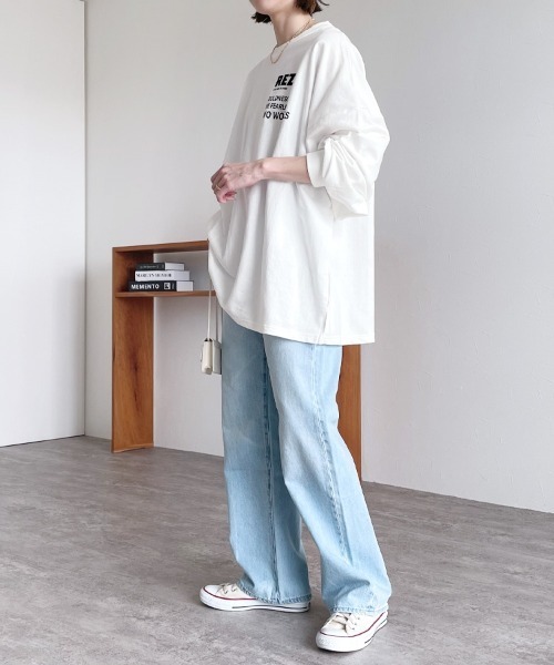 reca(レカ)の「大人ルーズなロゴロンTシャツ(Tシャツ/カットソー・レディース・オートミール/チャコールグレー/オフホワイト・FREE)」の4枚目の写真