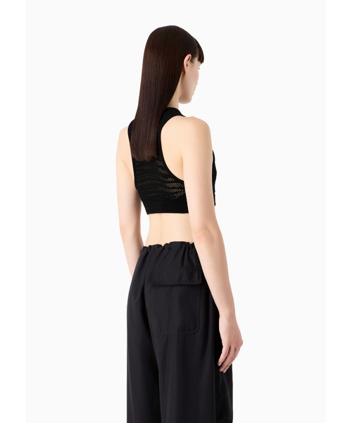 EMPORIO ARMANI(エンポリオアルマーニ)の「【エンポリオ アルマーニ】Emporio Armani Sustainability Values Capsule Collection クロップドトップス ビスコース混紡オープンワークニット(ニット/セーター・レディース・ブラック・SMALL/MEDIUM/X-SMALL)」の4枚目の写真