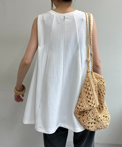 Franklin Climbing(フランクリンクライミング)の「【Retreat】タックノースリーブTee(Tシャツ/カットソー・レディース・ブラック/オフホワイト/スカイブルー・ONE SIZE)」の6枚目の写真