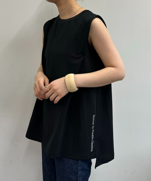 Franklin Climbing(フランクリンクライミング)の「【Retreat】タックノースリーブTee(Tシャツ/カットソー・レディース・ブラック/オフホワイト/スカイブルー・ONE SIZE)」の11枚目の写真