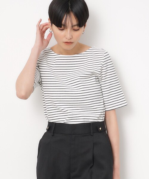 OPAQUE.CLIP（オペークドットクリップ）の「◆GIZAコットンリブ ボートネックカットソー（Tシャツ/カットソー・レディース・ライトベージュ/ブラック/ホワイト/ホワイト系3・36/34/42/40/38）」の17枚目の写真