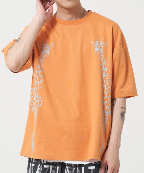CORISCO(コリスコ)の「アニマルサイドプリントTシャツ(M1)(Tシャツ/カットソー・メンズ・ブルー/オレンジ/ブラック/ダークグリーン/ホワイト/ネイビー/ホワイト系その他2/ホワイト系その他3/ブラック系その他2/ブラック系その他3・MEDIUM/LARGE/X-LARGE)」の1枚目の写真