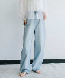 【refinedworks】 旬のレッグラインを描くカーブデニムパンツ