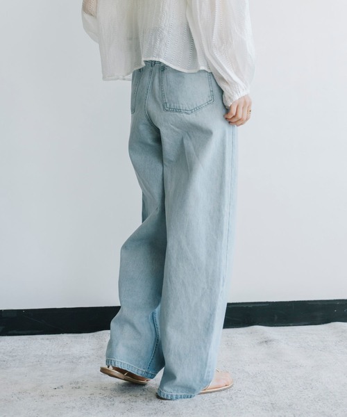 refinedworks(リファインドワークス)の「【refinedworks】 旬のレッグラインを描くカーブデニムパンツ(デニムパンツ・レディース・ブルー/ネイビー・FREE)」の5枚目の写真