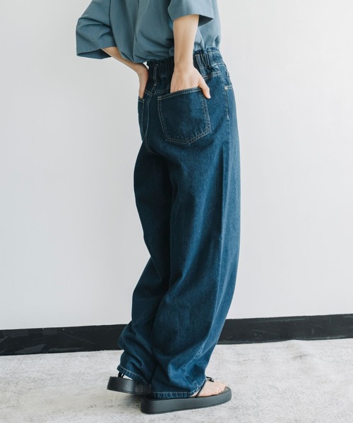 refinedworks(リファインドワークス)の「【refinedworks】 旬のレッグラインを描くカーブデニムパンツ(デニムパンツ・レディース・ブルー/ネイビー・FREE)」の15枚目の写真