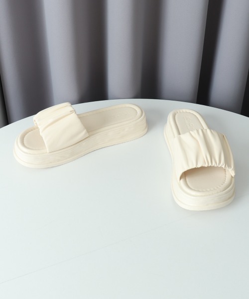 Miniministore(ミニミニストア)の「厚底サンダル ミュールサンダル 美脚 夏(サンダル・レディース・ラベンダー/ブラック/ベージュ/アイボリー・22.5cm/24.5cm/23.5cm/24.0cm/23.0cm/25.0cm)」の8枚目の写真