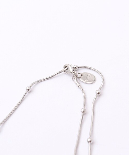 NOLLEY’S(ノーリーズ)の「粒ボールY字アレンジネックレス(ネックレス・レディース・ゴールド/シルバー・FREE)」の6枚目の写真