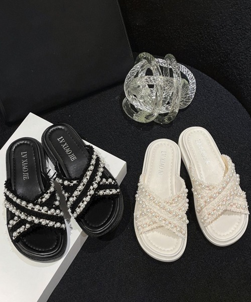 リゾートからタウンユースまで♪【CHANEL】厚底 サンダル 厚底 CHANEL(シャネル) サンダル・ミュール(レディース) - 海外