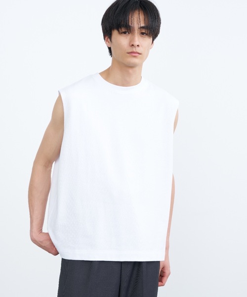 NBB WEEKEND ノースリーブ　トップス　ホワイト　サイズ１ SINSS（シンス）の「Loose fit no-sleeve / ルーズフィット
