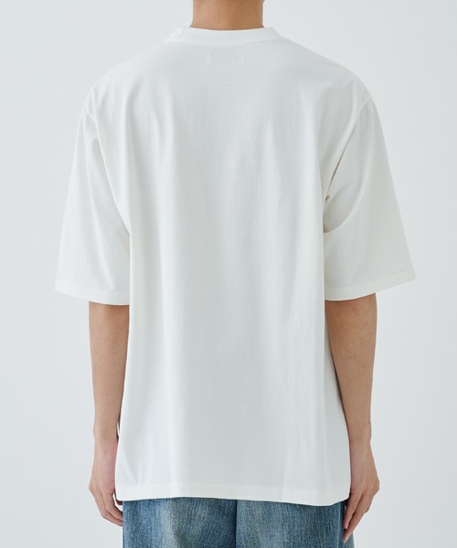 marka（マーカ）の「TEE YUJI TAKEUCHI Sub（Tシャツ/カットソー・メンズ・グレー/ホワイト・1/2）」の7枚目の写真