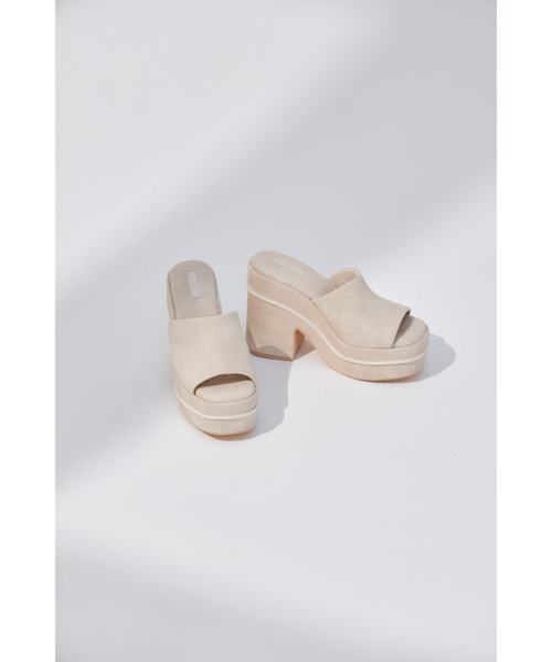 EIMY ISTOIRE（エイミーイストワール）の「コンフォートプラットフォームサンダル（サンダル・レディース・アイボリー/ブラック・L/M/S）」の3枚目の写真