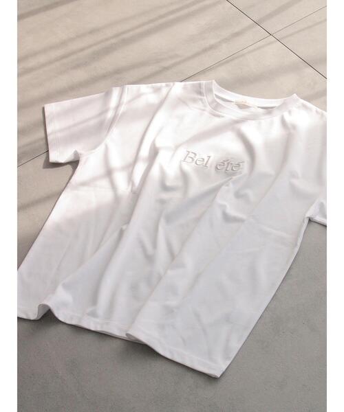 Te chichi(テチチ)の「ロゴウレタン刺繍Tシャツ(Tシャツ/カットソー・レディース・オフホワイト/チャコールグレー/ホワイト・F)」の1枚目の写真