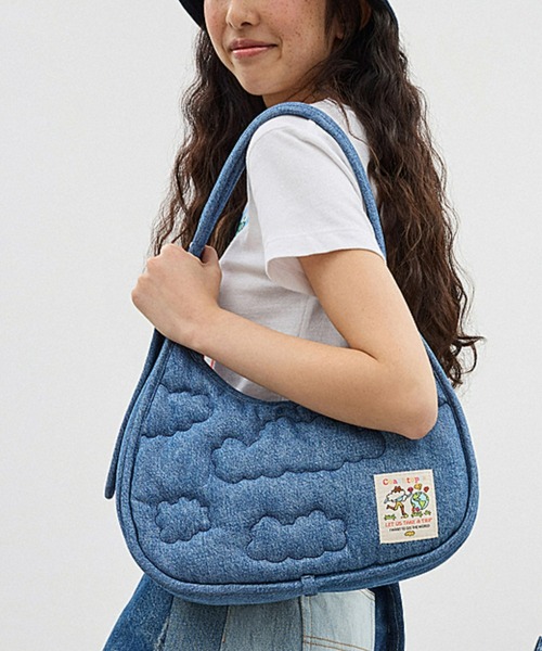 Coachtopia（コーチトピア）の「エルゴ バッグ・クラウド キルティング 