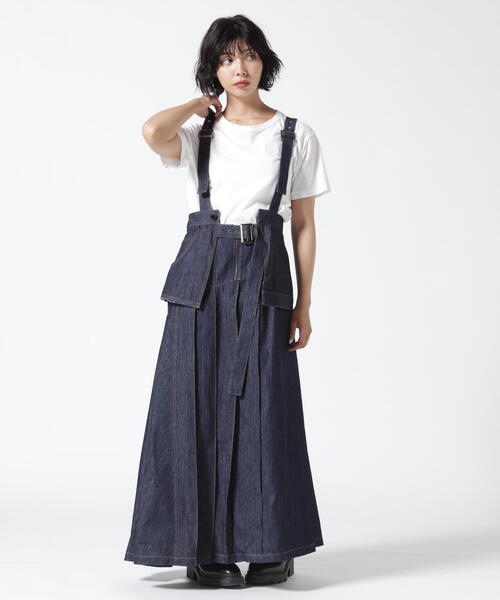 AULA AILA（アウラアイラ）の「AULA AILA（アウラ アイラ）別注アシンメトリージャンパースカート（ワンピース・レディース・ブラック/その他4・0/1）」の2枚目の写真