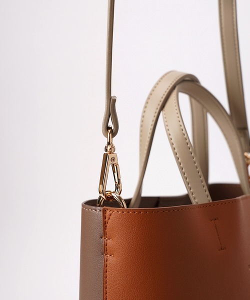 LAURA ASHLEY 2WAY バイカラー ショルダーバッグ ハンドバッグ（ショルダーバッグ）｜LAURA ASHLEY（ローラアシュレイ）